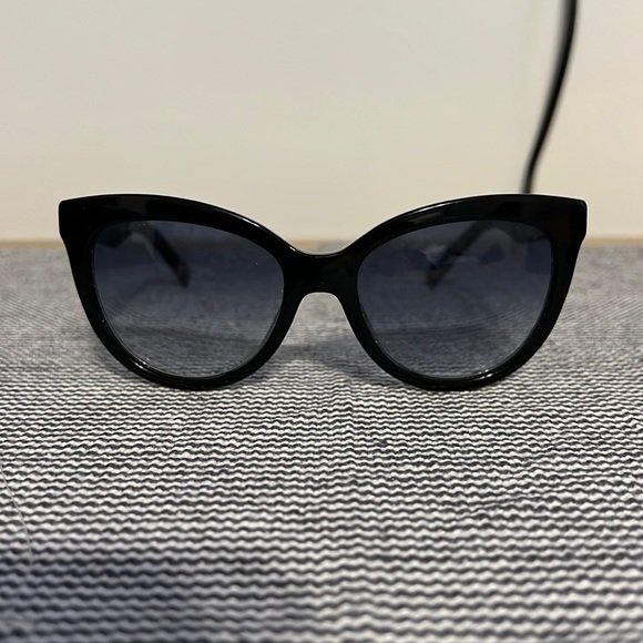 Marc Jacob’s  marc 310/s worn a handful of times - Picture 1 of 3